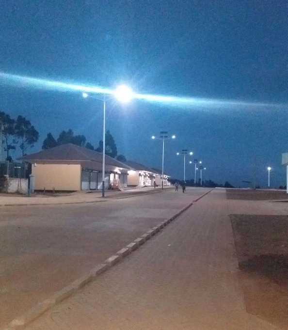 嵊泗县非洲科特迪瓦太阳能路灯工程